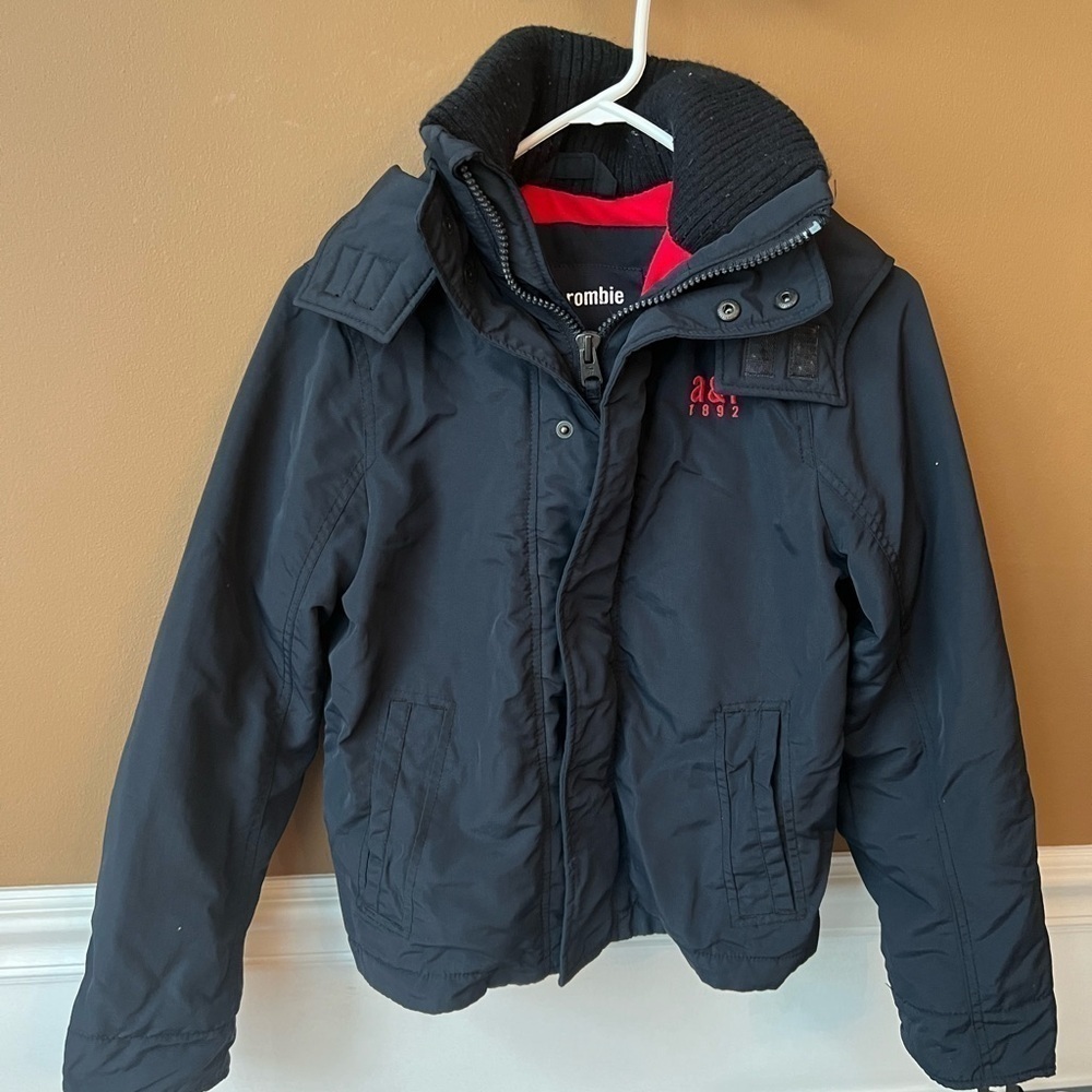 Abercrombie kids Boys Navy Blue Fleece Lined Waterproof Jacket Size M Preppy